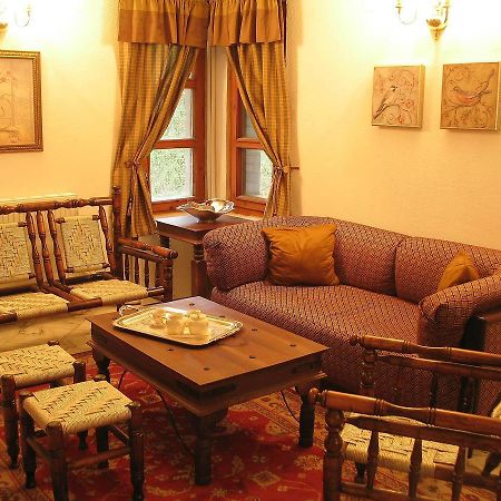 Castle Cottage Bed & Breakfast Belogradtsjik Buitenkant foto